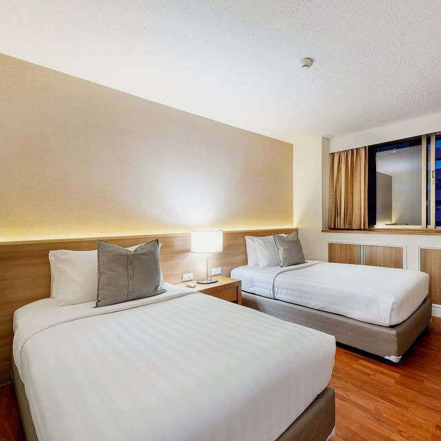 A Sophisticated Stay in Bangkok’s Bustling Heart