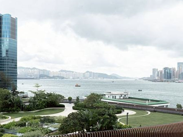 24hrs對著維多利亞港是奢華的享受