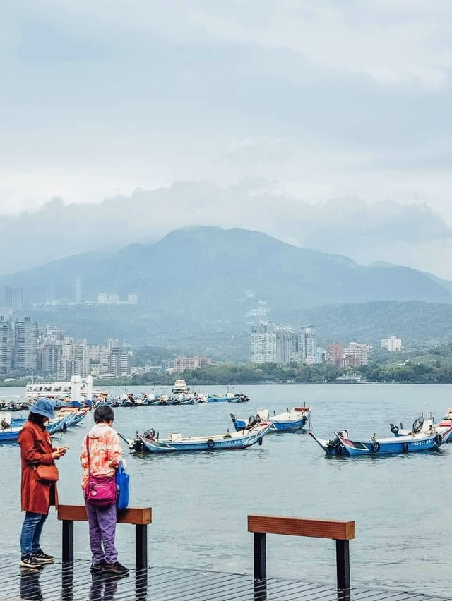 🌞🚢 Summer Day Trip: Bali & Tamsui Itinerary