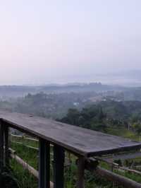 ที่นี่วิวดีทุกองศา at Phukaew Peak