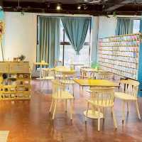 Xiao Chui’s Flying Cafe