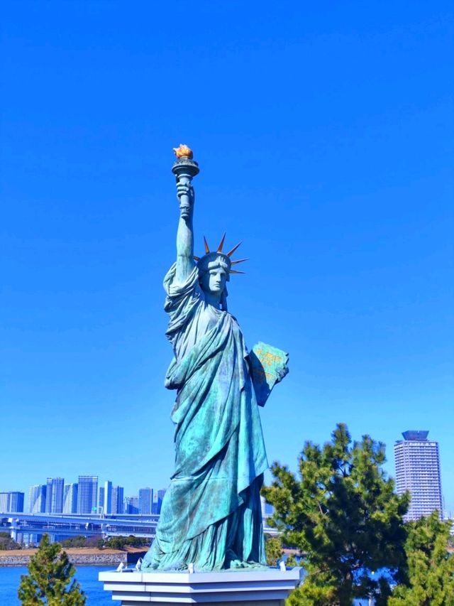 Cruise from Asakusa to Odaiba, Tokyo - Unforgettable experience!