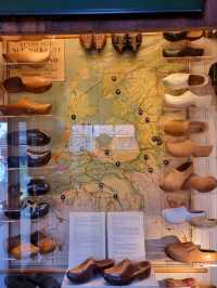 Windmill Wonderland: A Day at Zaanse Schans!