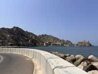 【Al Jalali Fort／アル・ジャラリ要塞｜ムトラ湾を見守る“海辺の防御要塞と時の記憶”】
