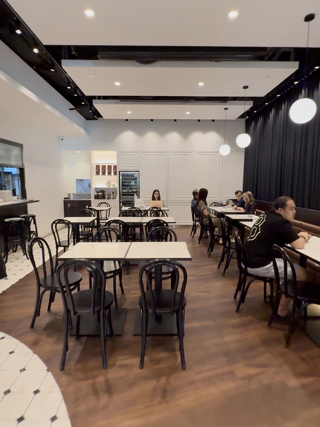 New York Bistro Vibes in the Heart of Singapore’s CBD