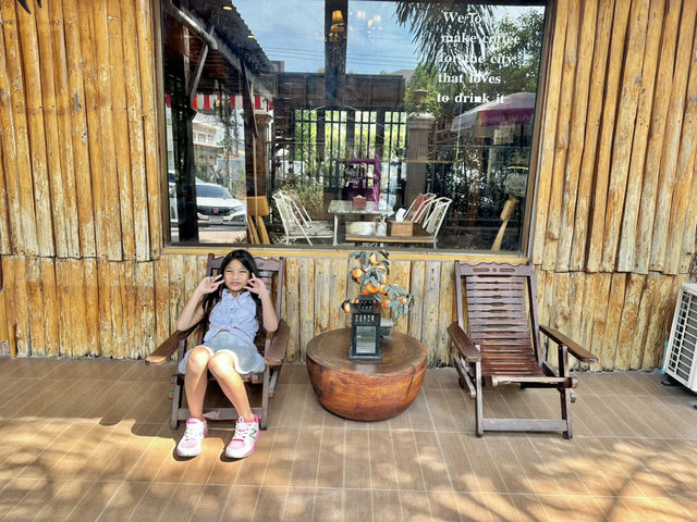 Chilling House Cafe & Art นครนายก