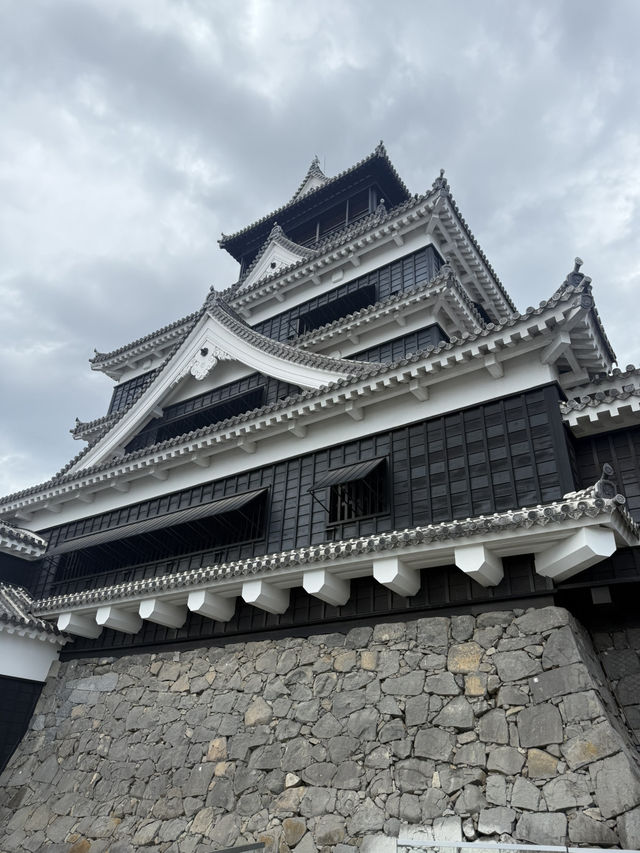 🏯 熊本城（くまもとじょう） — 日本三名城のひとつ、加藤清正築城の名城