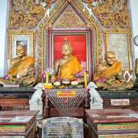 กราบสักการะพระพุทธนิมิตและหลวงพ่อเทพมงคล