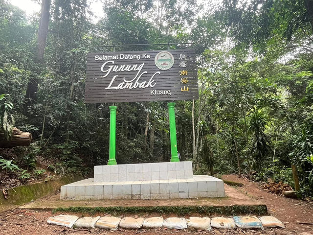 🏞 Gunung Lambak: Conquered the Jungle Beast!