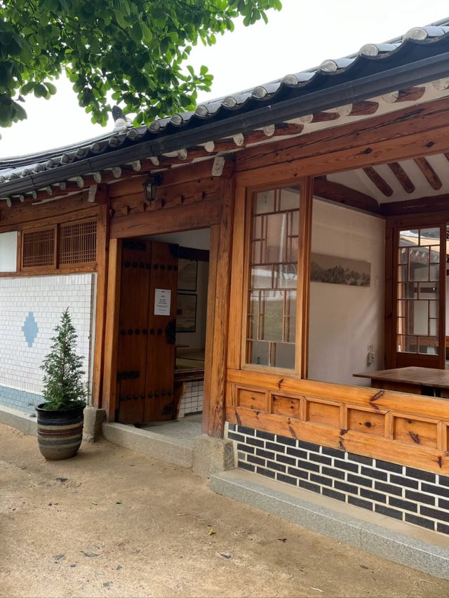 Where Time Stands Still: Bukchon Hanok Village