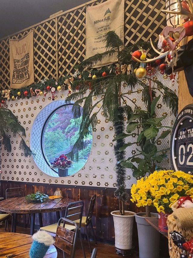 태백산아래 쉼표가 되어줄☕️강남사장