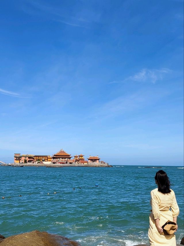 泉州洛伽寺：海上寺廟的震撼與網紅打卡熱潮