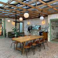 Neighboorhood food Cafe