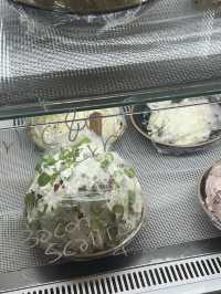 ร้านเบเกิลย่านอับกูจอง