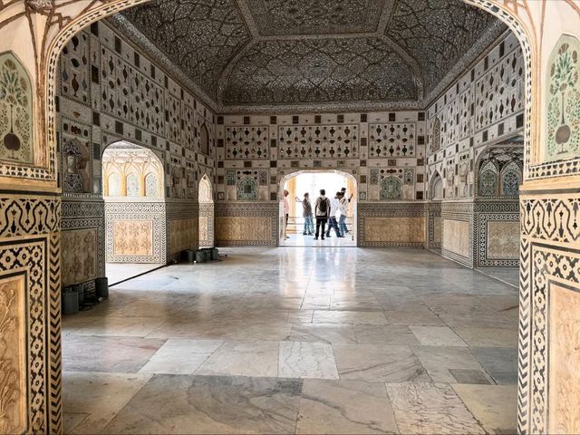 Royal Echoes at Diwan-E-Aam, Amer Fort