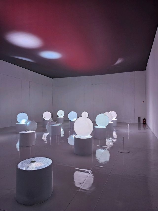 Visit Pop Air Singapore | A Unique Art Experience - Balloon Museum balloon🎈