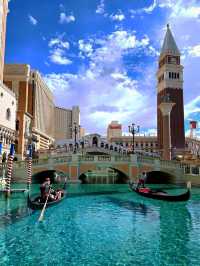 Venetian Outdoor Canal – Sun-Drenched Beauty Under the Vegas Sky ☀️🌊