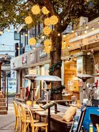 An Immersive Cultural Experience in a Historic Neighborhood