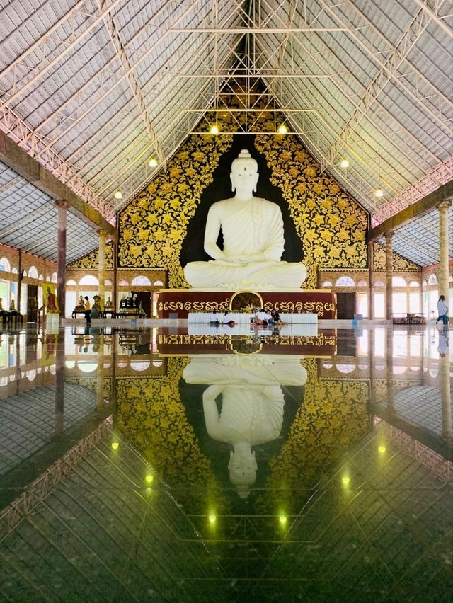 วัดป่าห้วยลาด