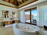 Hideaway Beach Resort & Spa: An Exclusive Sanctuary of Tranquility and Luxury