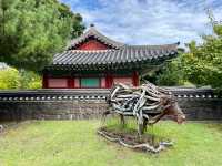 Serenity in the City: Gwandeokjeong’s Quiet Magic