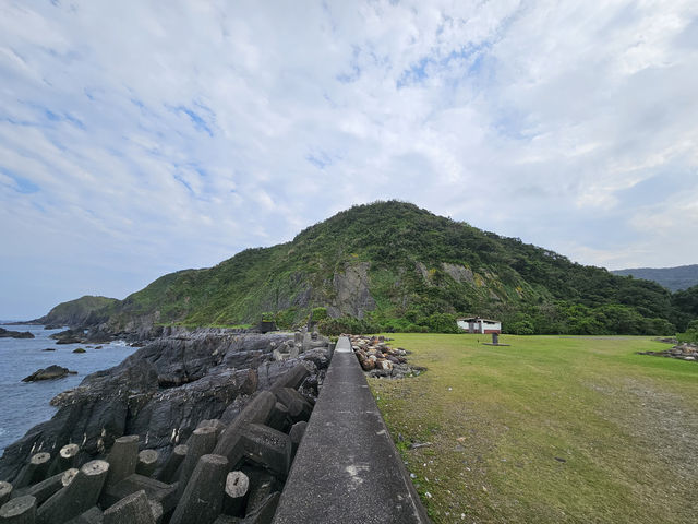 🌊 Tofu Cape: Taiwan’s Coastal Wonder in Su’ao