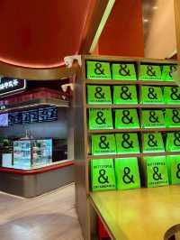 ร้านเบเกอรี่ชื่อดังของเซี่ยงไฮ้ที่อยากให้มาลอง!!