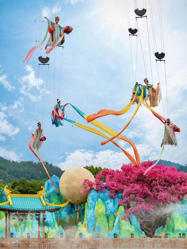 The most fun theme park in Hangzhou✨