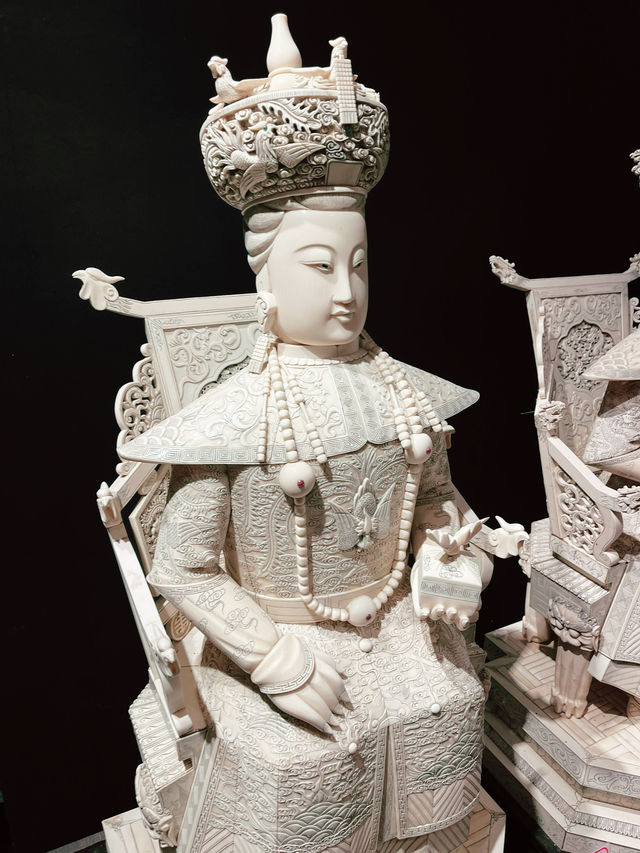 Chinese Heritage Museum: Exploring Chinese History