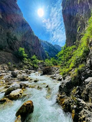 🌊 Höllentalklamm – Bavaria’s Hidden Gorge Adventure