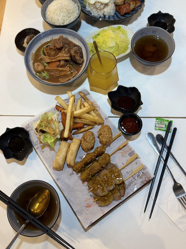 葵涌入素—素食狂迷打卡天堂!午市套餐爆抵食·枝竹羊腩煲齋界天花板😋 葵涌入素—素食狂迷打卡天堂!午市套餐爆抵食·枝竹羊腩煲齋界天花板😋