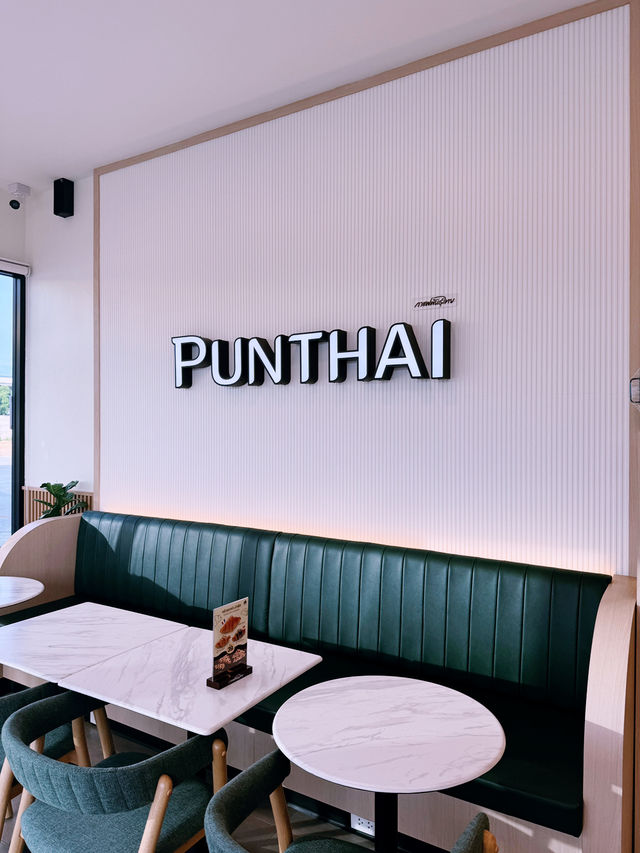 Trying Punthai Coffee
