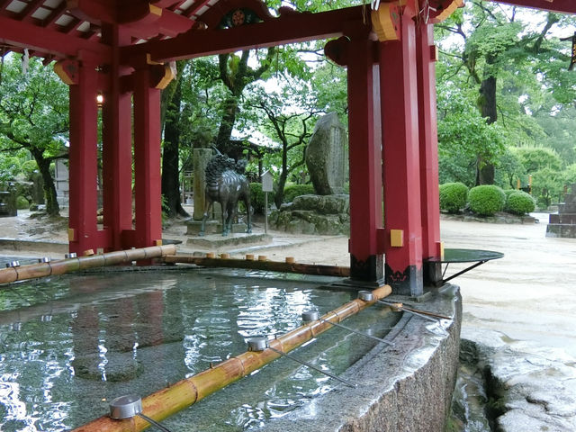 在雨中漫步於日本九州福岡太宰府天滿宮