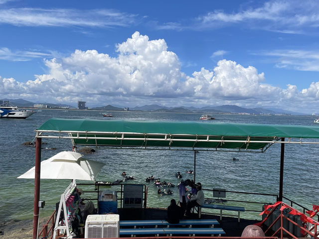 Wuzhizhou island: must visit place in Sanya Wuzhizhou island: must visit place in Sanya