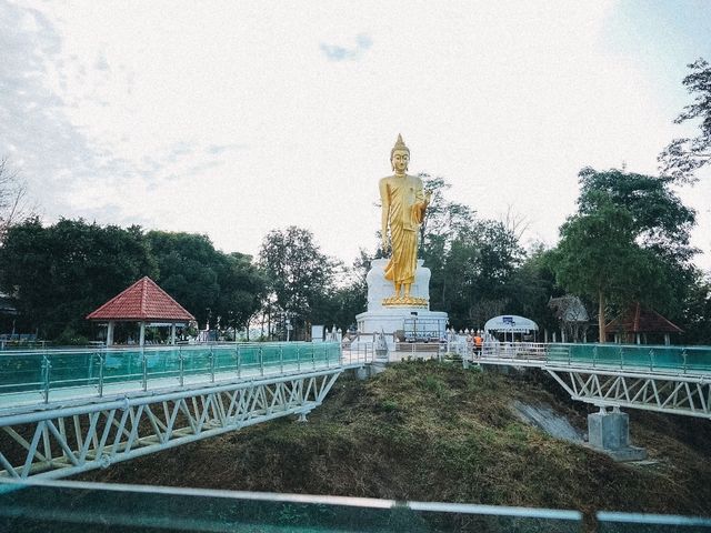 สกายวอล์คเชียงคาน