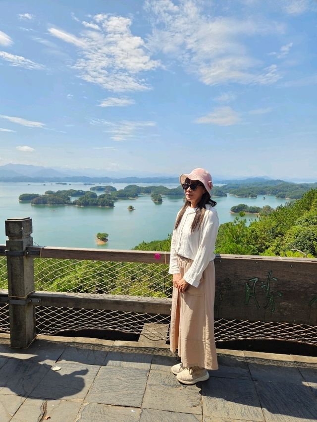 千島湖中的瑰寶～梅峰島
