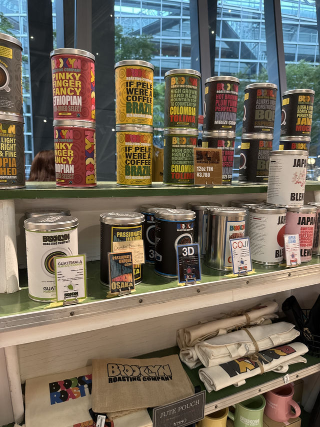 🌇 Stylish & Spacious: Brooklyn Roasting Company at Tokyo International Forum