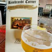 🇳🇱 Classic Dutch Cuisine with Canal Views