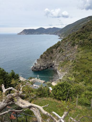 チンクエ・テッレ・コルニリアのパノラマ海岸散策。 | Trip.com コルニリア