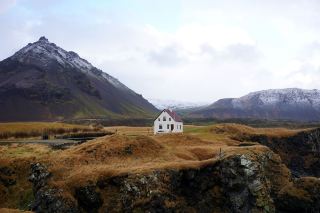 ​【Iceland.Arnarstapi】Strolling the Coastline: Megalith Legends and Wild Cliffs.