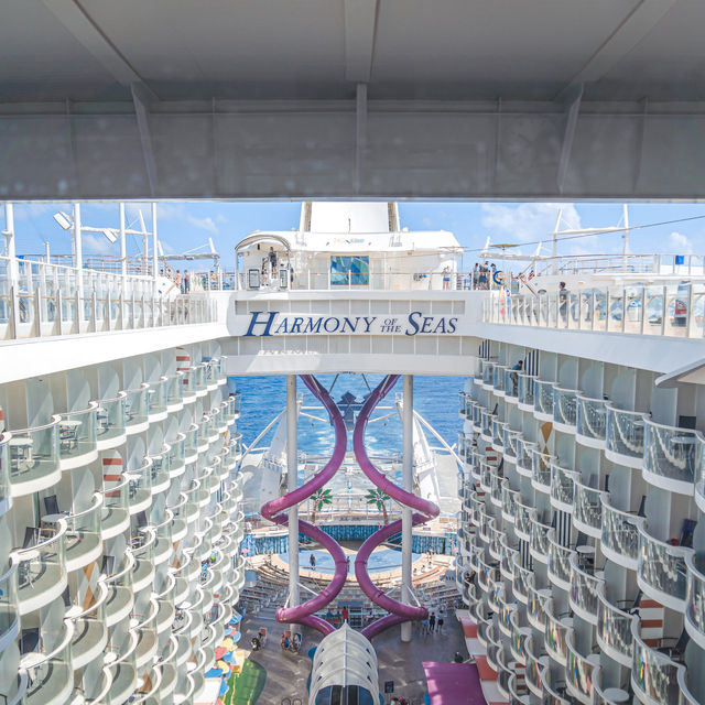 Harmony of the Seas @ Royal Caribbean Cruise Line