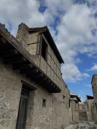 The famous Pompeii 🏛️