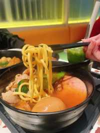 老字號車仔麵🍜一定要試招牌咖哩辣醬～