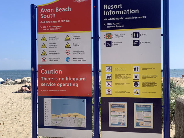 AMAZING AVON BEACH AND BORNEMOUTH BEACH 