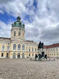 🇩🇪 A Royal Escape: Charlottenburg Palace's Timeless Grandeur