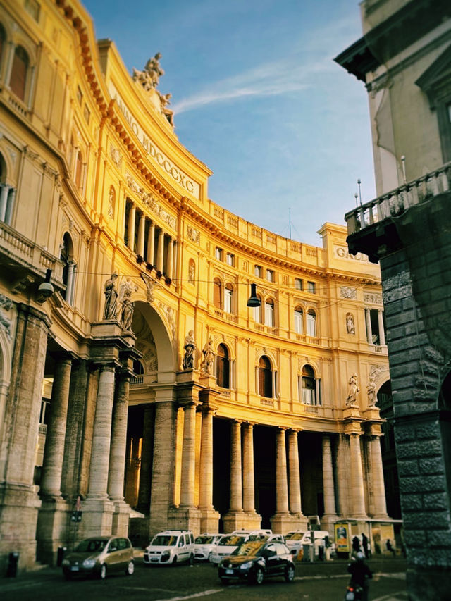 🍕💸 Summer Budget Trip to Naples — Culture, Coast & Cheap Eats!