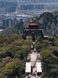 Climbing Dalian’s Dahei Mountain: A Journey Above the Sea and Sky