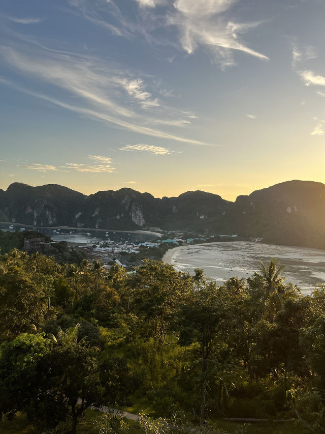 Phi Phi Viewpoint – The Best Panoramic Spot on the Islands  