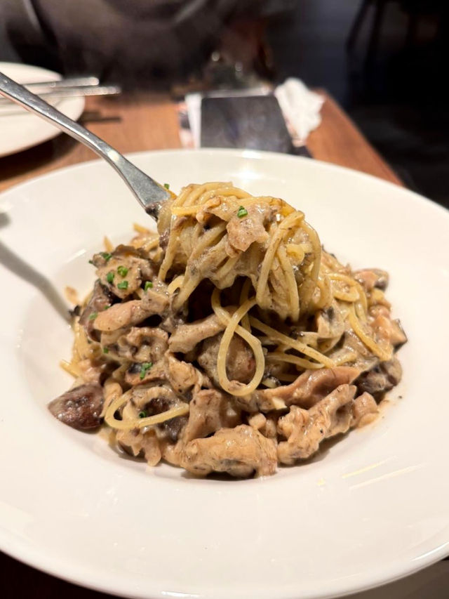 ʚ♡ 想再訪的餐廳 • 午市不設加一好抵食 ♡ɞ ʚ♡ 想再訪的餐廳 • 午市不設加一好抵食 ♡ɞ