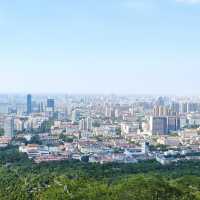 Thousand Buddhas Mountain 